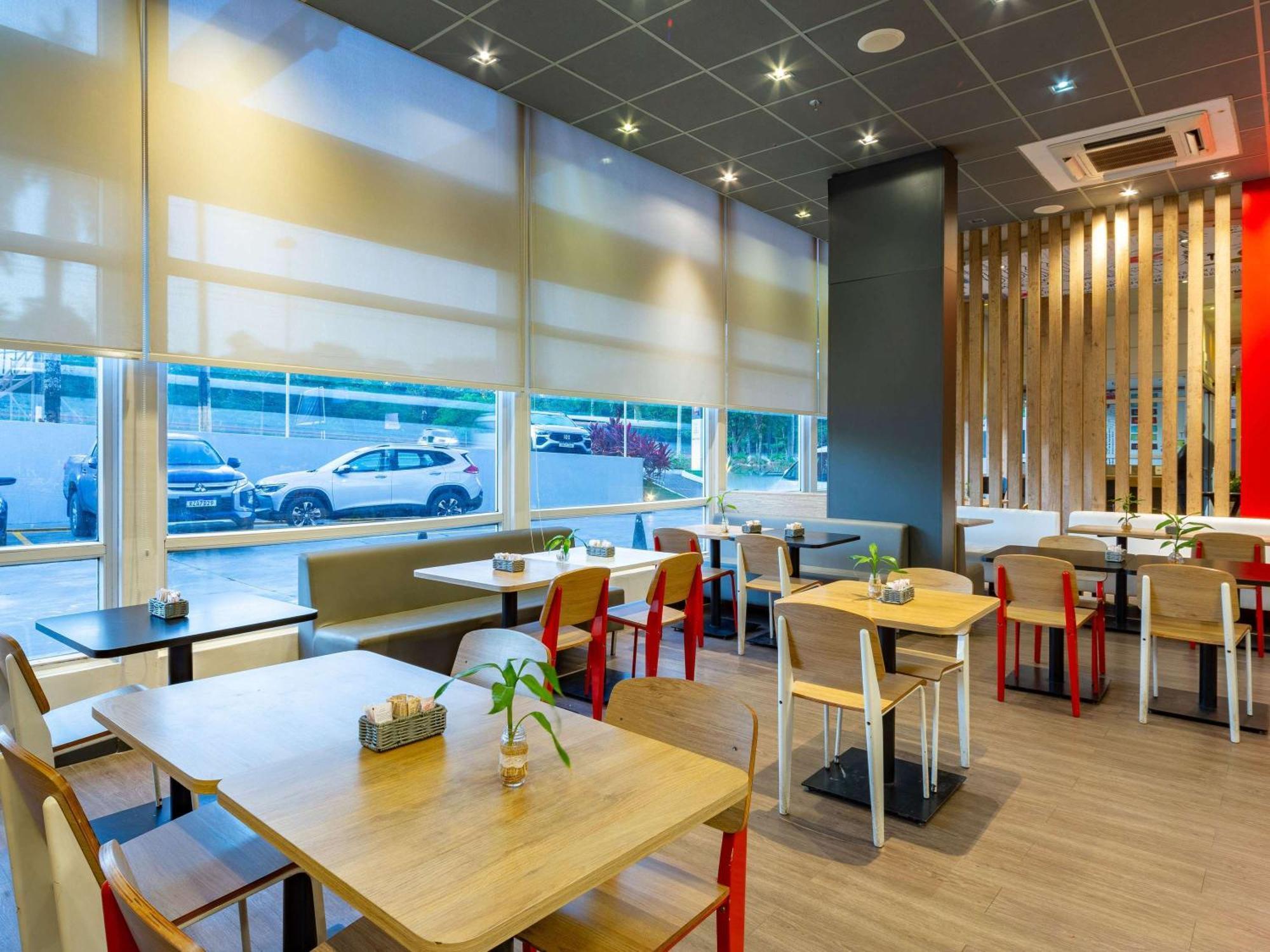 Hotel Ibis Manaus Aeroporto Zewnętrze zdjęcie