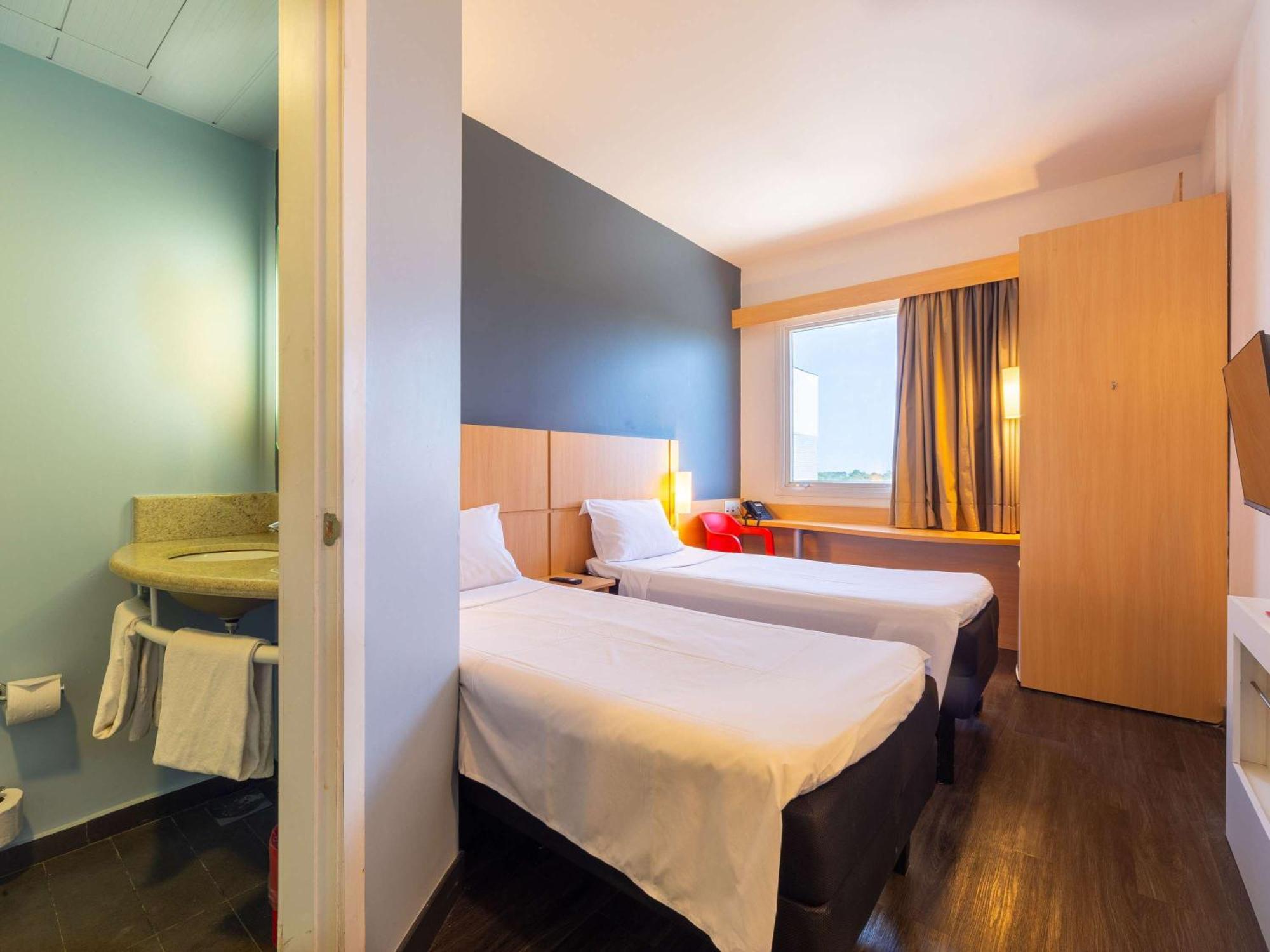 Hotel Ibis Manaus Aeroporto Zewnętrze zdjęcie