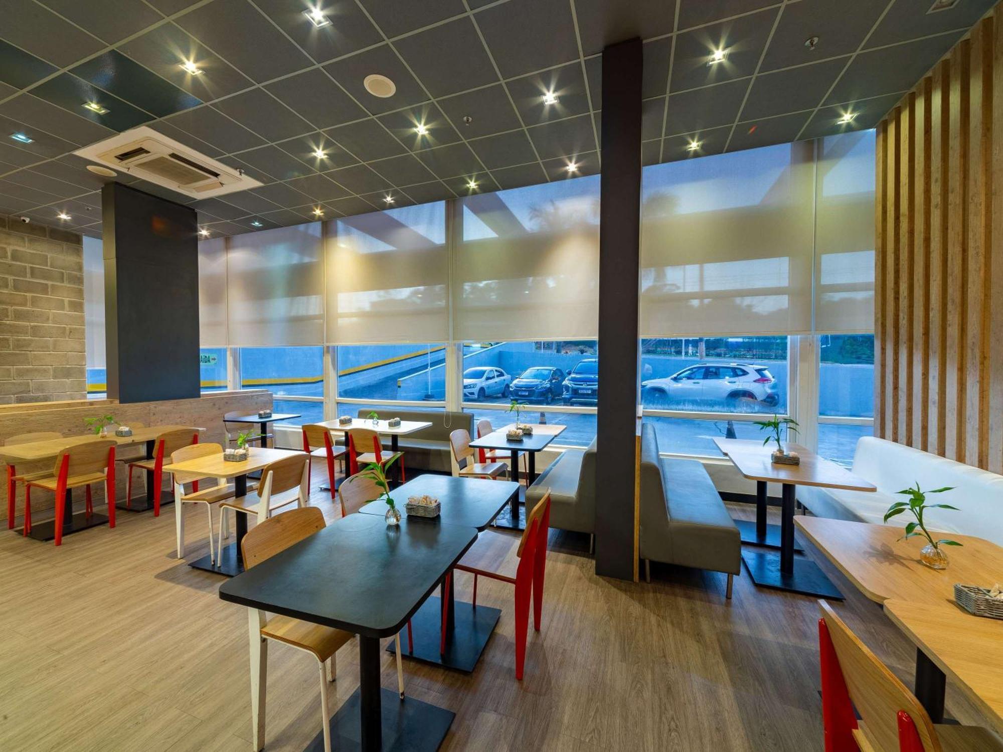 Hotel Ibis Manaus Aeroporto Zewnętrze zdjęcie